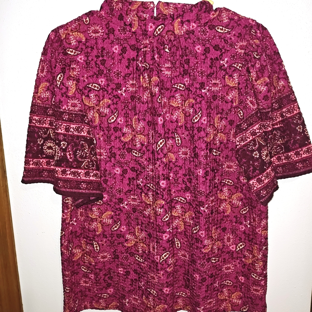 LOFT Magenta Floral Blouse